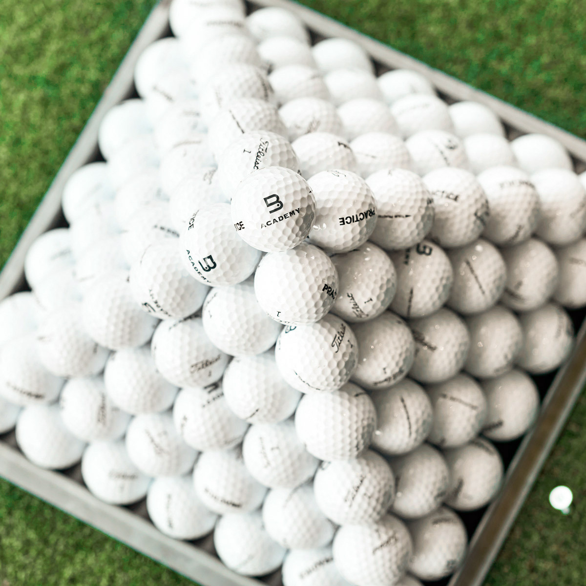 Day membership driving range 04